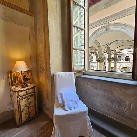 Signoria Apartment *